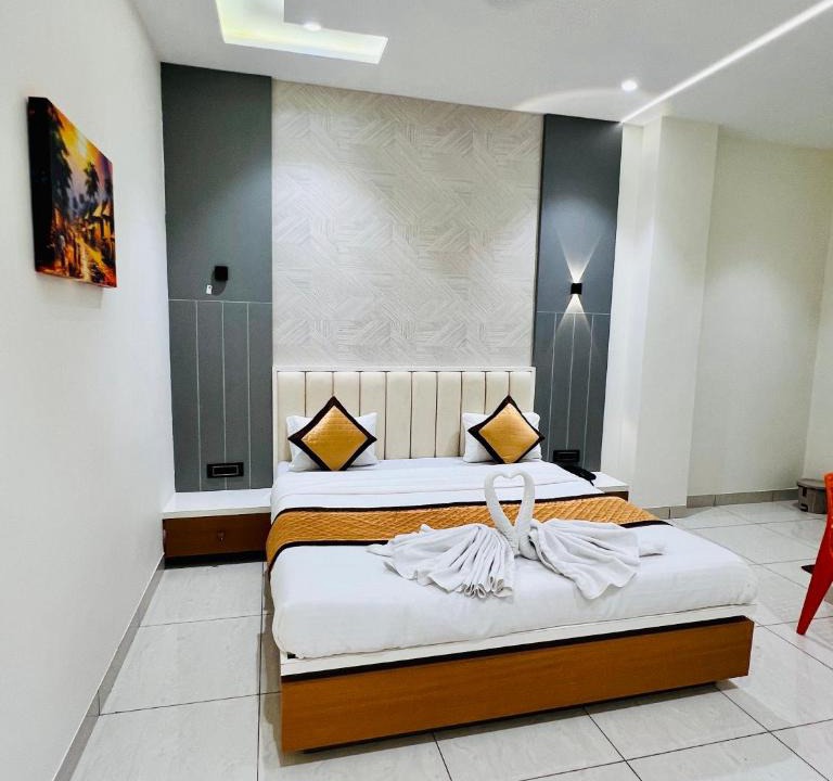Fardapur Hotel | Hotel Apple