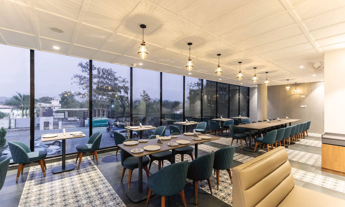 Kanker Hotel | Hotel Bafna Lawn