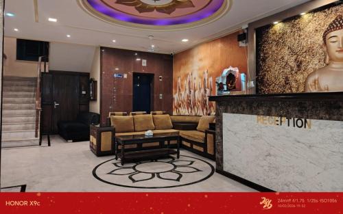 Siddharthanagar Hotel | Hotel Black and White International