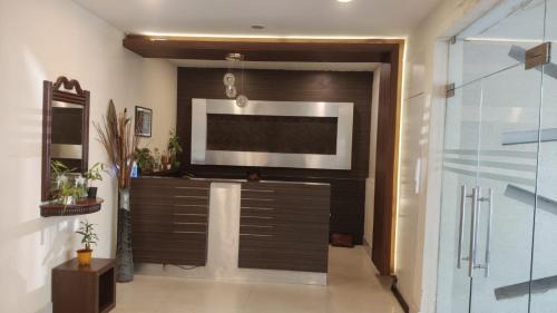 Chennai Hotel | Hotel Blu Ivy