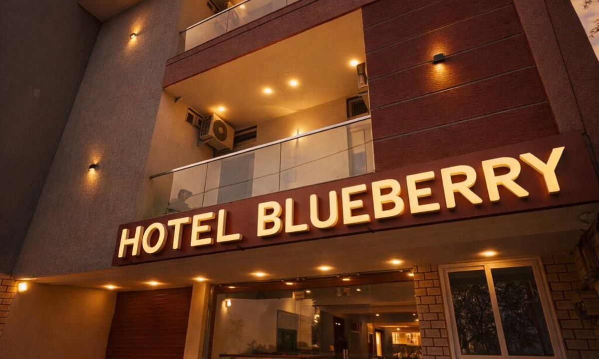 Jabalpur Hotel | HOTEL BLUEBERRY
