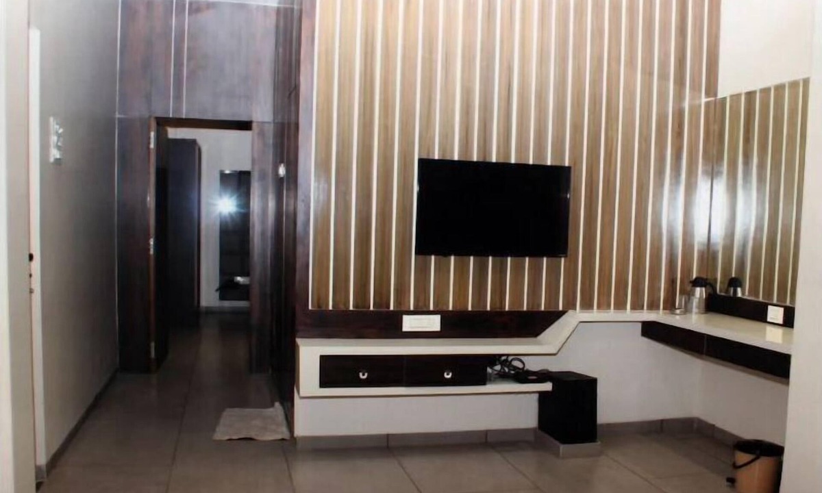 Amarnath Hotel | Hotel Central Park