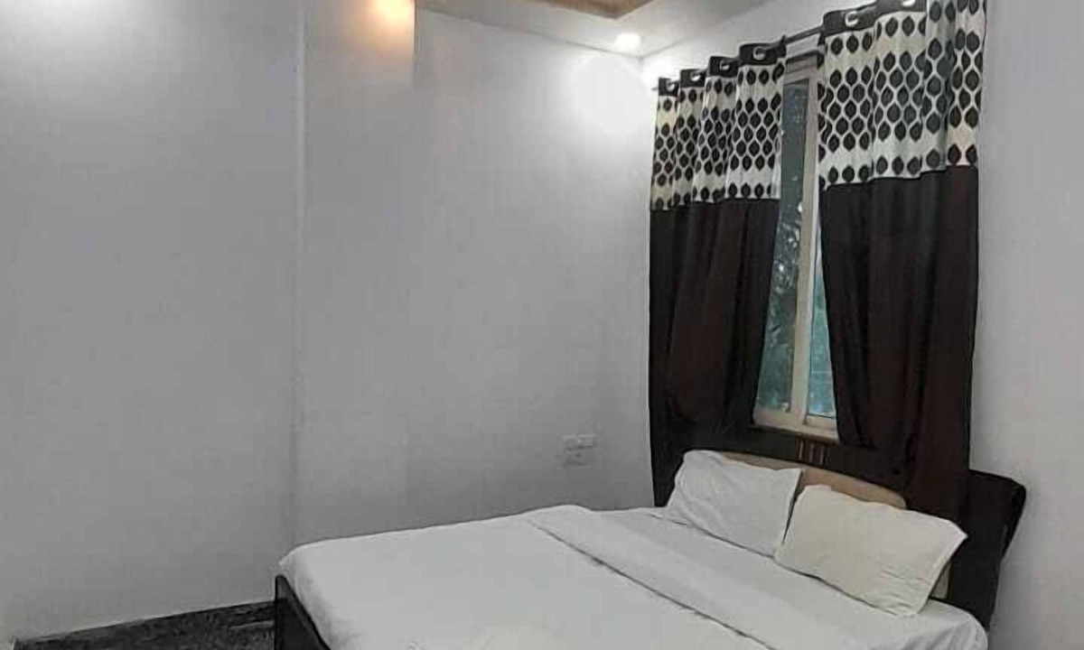 Central Area Hotel | Hotel Clear Sky Udaipur
