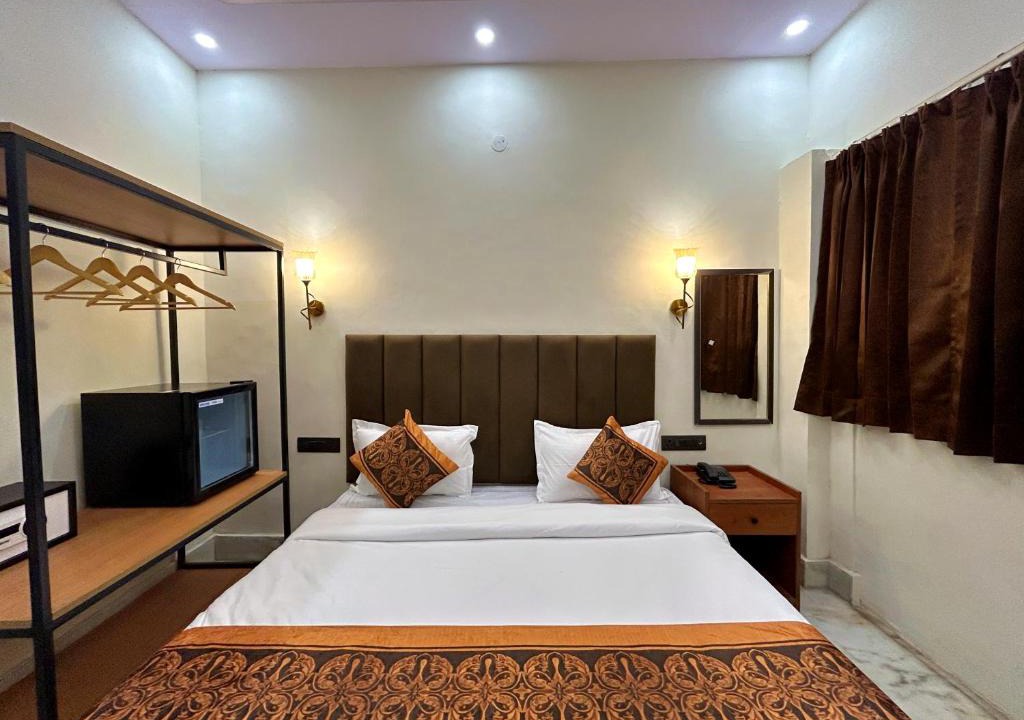 Bullawala Hotel | Hotel CozyKey Rajpur Road