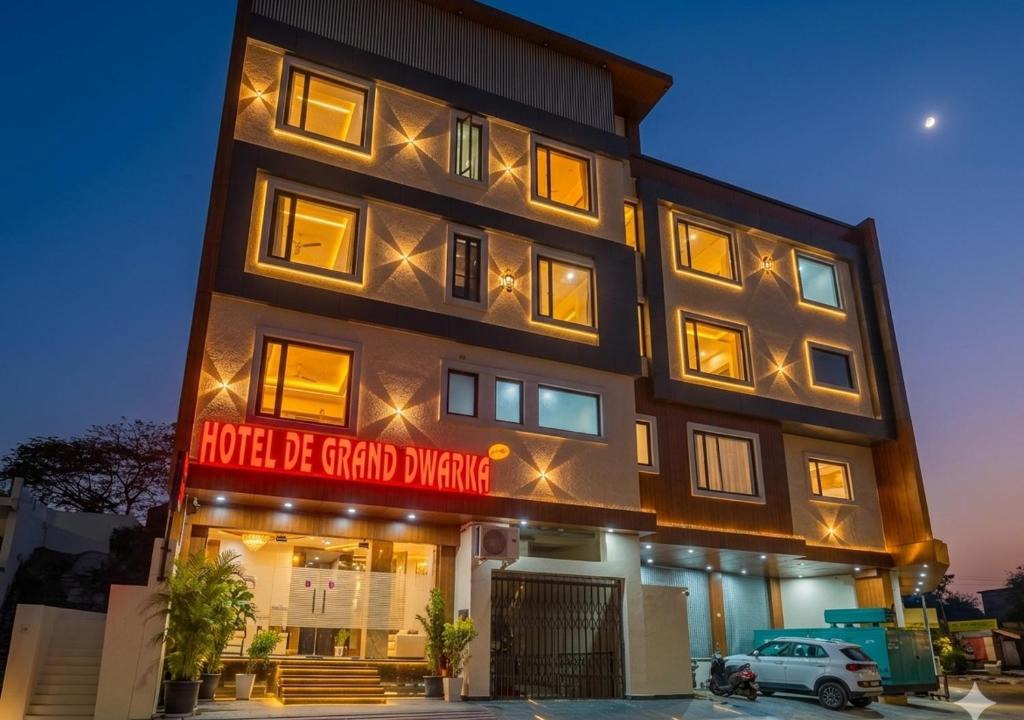 Tonk Road Hotel | Hotel De Grand Dwarka-Near Jaipur Airport