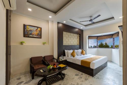Noida Hotel | Hotel Dharam Villa By Jai Guru Ji At Sector 11, Noida