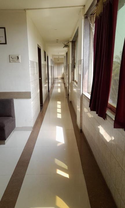 Kalyan Hotel | Hotel Dolphin Club by WB Inn