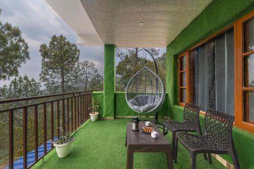 Kumarhatti Hotel | Hotel Elegant Dreamscape Kasauli by Splendid Retreat Hotels