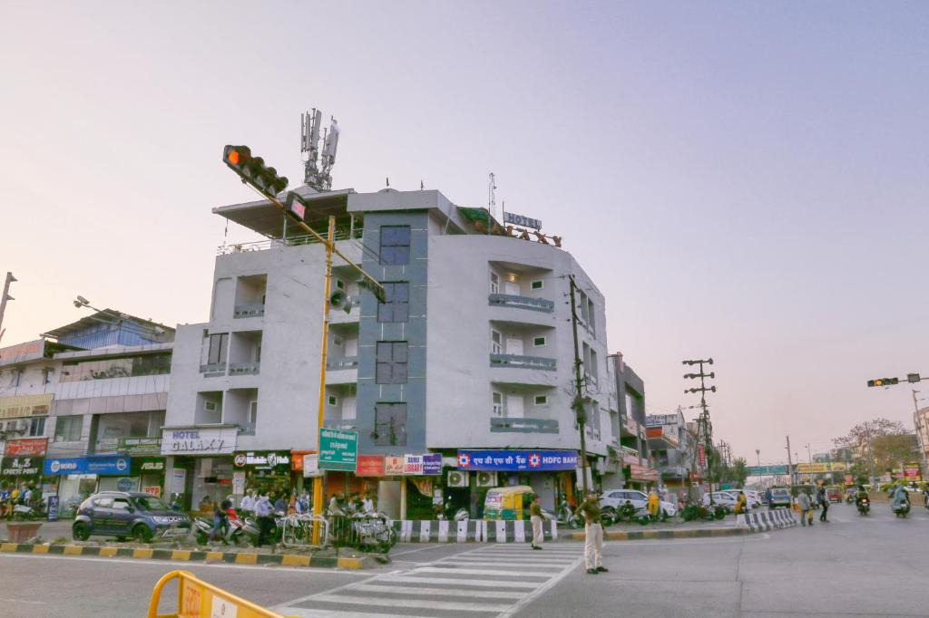 Indore Hotel | Hotel Galaxy