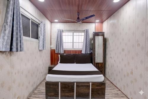 Amarnath Hotel | Hotel Garden Lodging And Boarding
