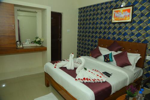 Rushikonda Hotel | Hotel Golden Arrow
