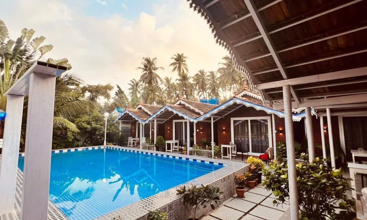 Sainagar Hotel | HOTEL Golden Rice