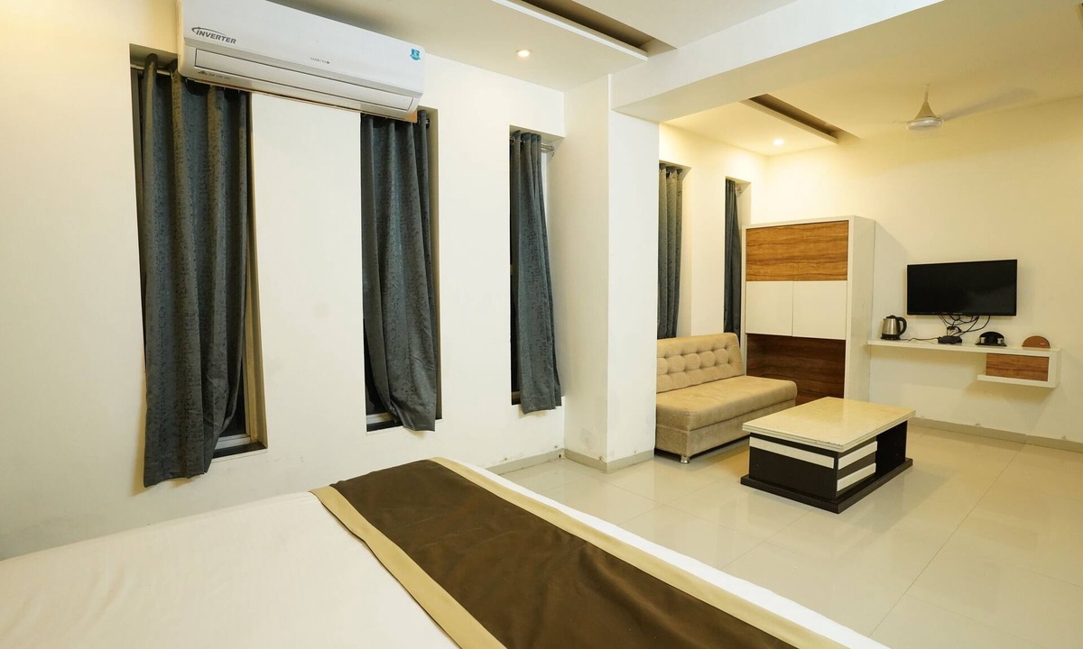Nanded Hotel | Hotel Grand Maratha