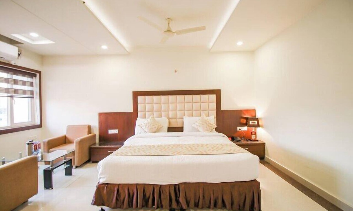 Katni Hotel | Hotel Grand Meridian