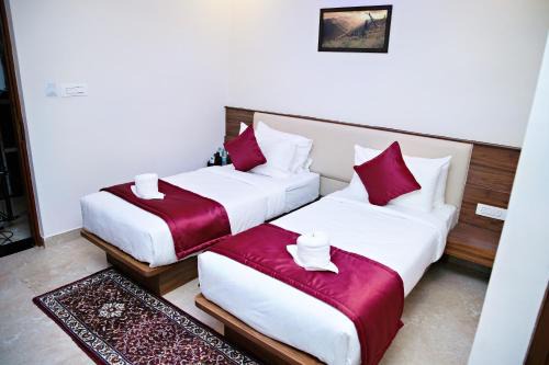Chikkajala Hotel | Hotel Grand Villa