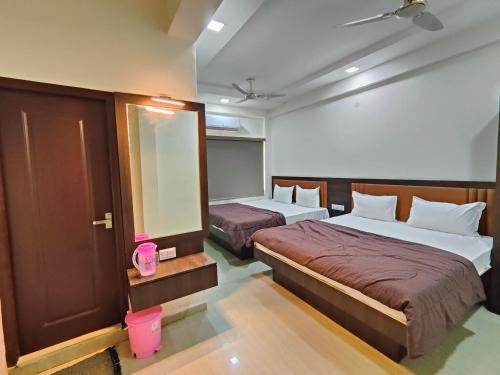 Bhuj Hotel | Hotel Heritage Palace - Bhuj