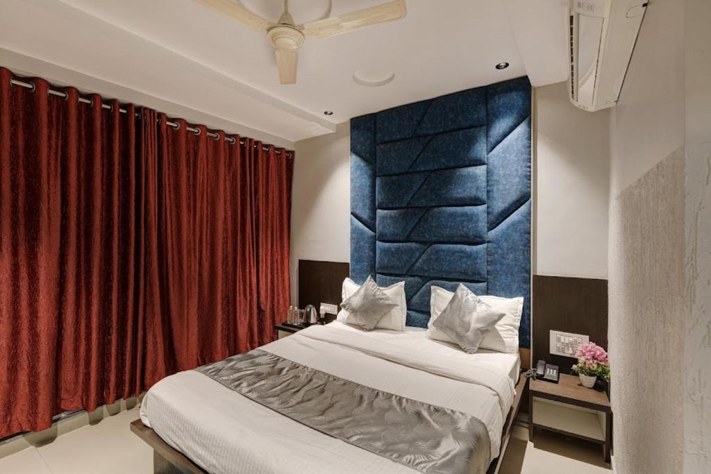 Gandhinagar Hotel | Hotel Hill Look Inn