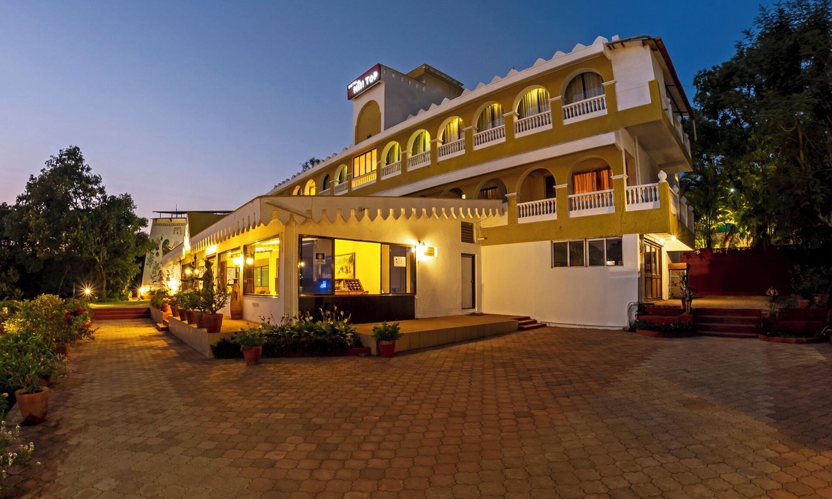 Panhala Fort Hotel | Hotel Hilltop by Fidato Hotels