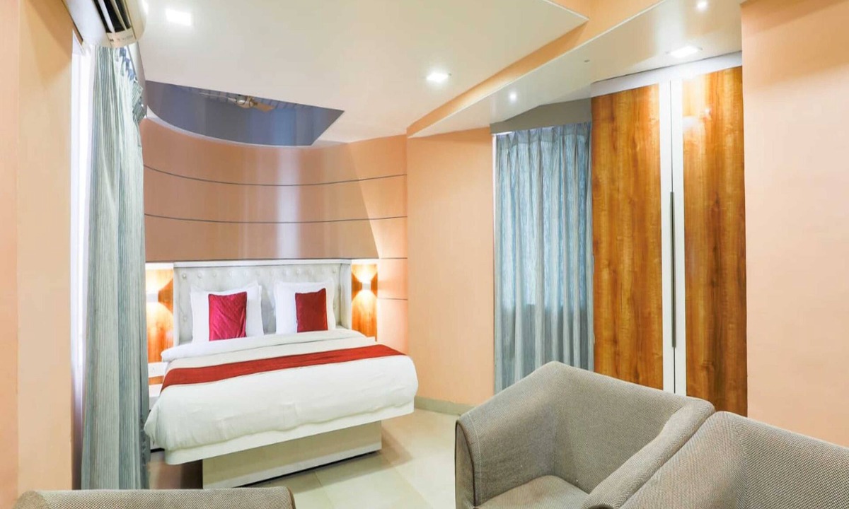 Andheri Hotel | Hotel JK Regency