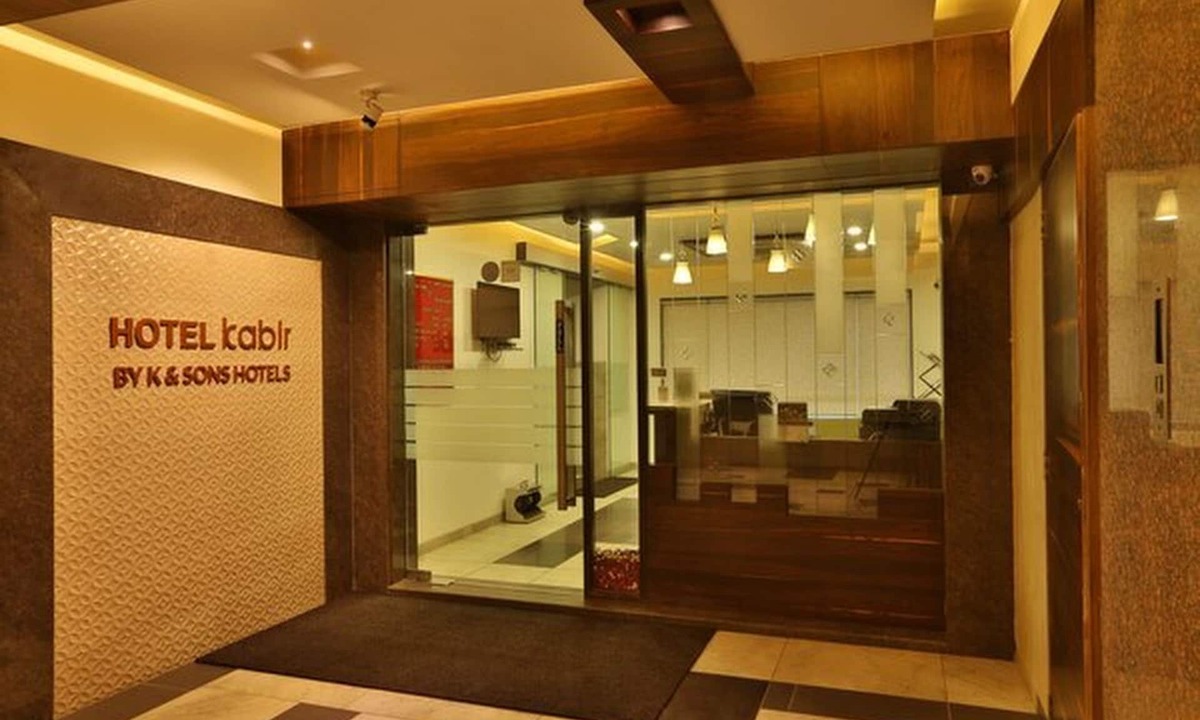Thaltej Hotel | Hotel Kabir
