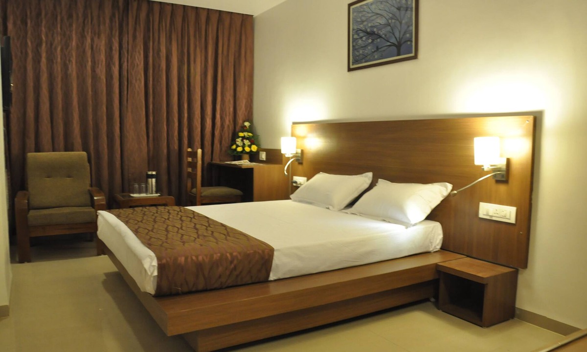 Vadodara Hotel | Hotel Kalyan