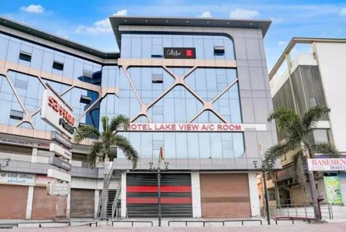 Vadodara Hotel | Hotel Lakeview Vadodara