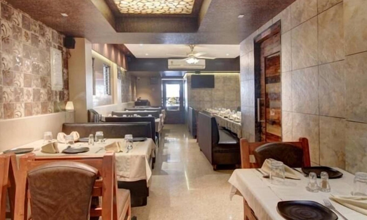 Kalyan Hotel | Hotel Leela