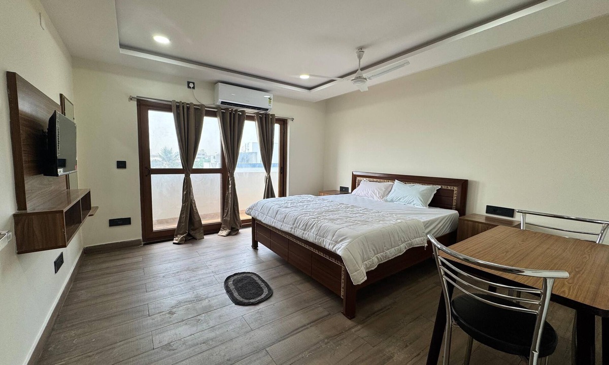 Kakinada Hotel | HOTEL MADHAVA RESIDENCY
