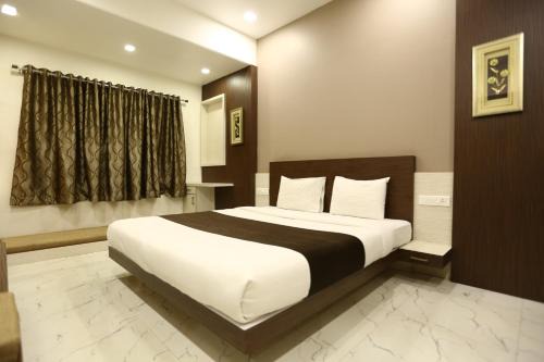 Kolhapur Hotel | Hotel Madhuri Executive
