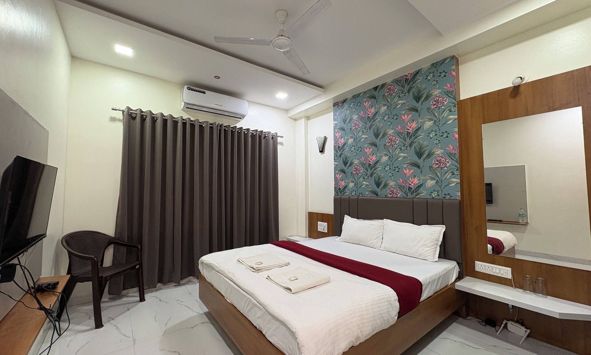 Ellora Hotel | Hotel Mayur Residency