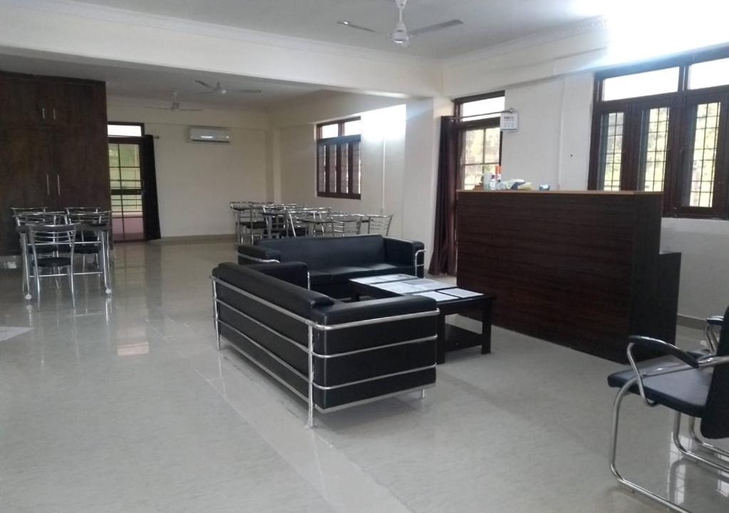 Bullawala Hotel | Hotel Mittal Tower