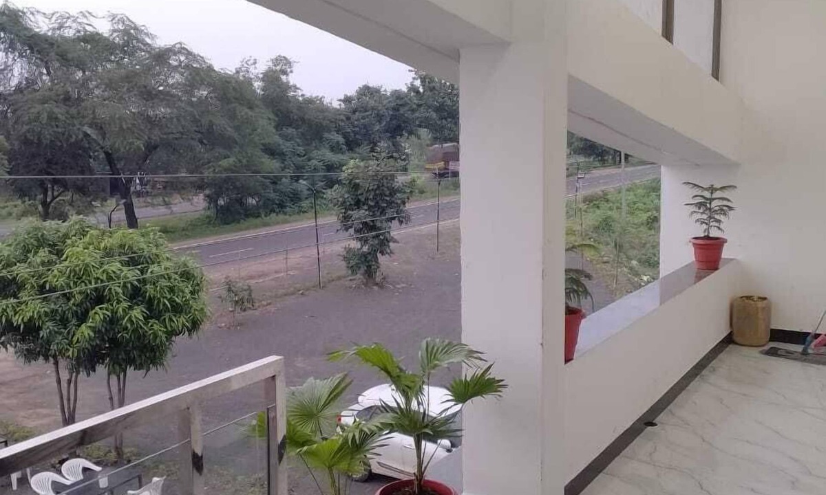 Sehore Hotel | Hotel Moonlight & Restaurant