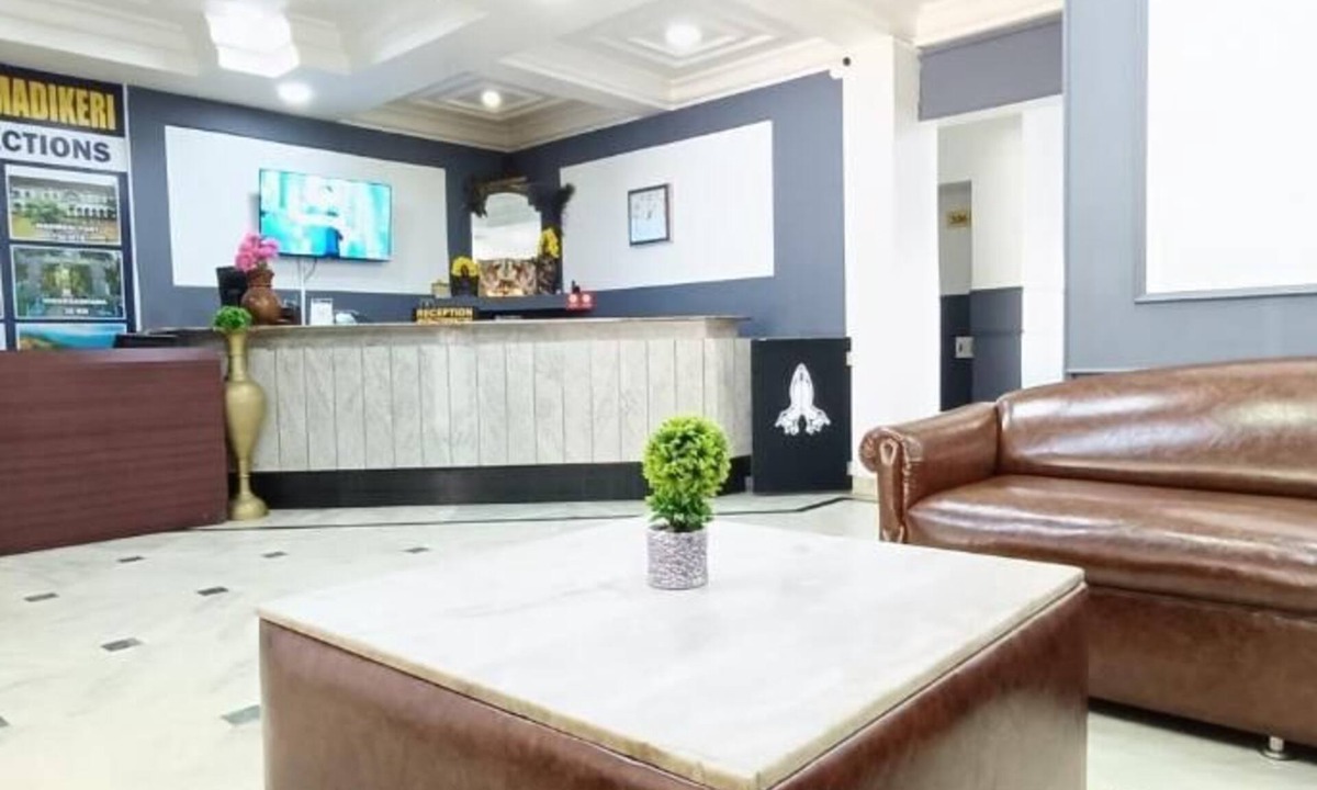 Stuart Hill Hotel | Hotel New Rajdarshan