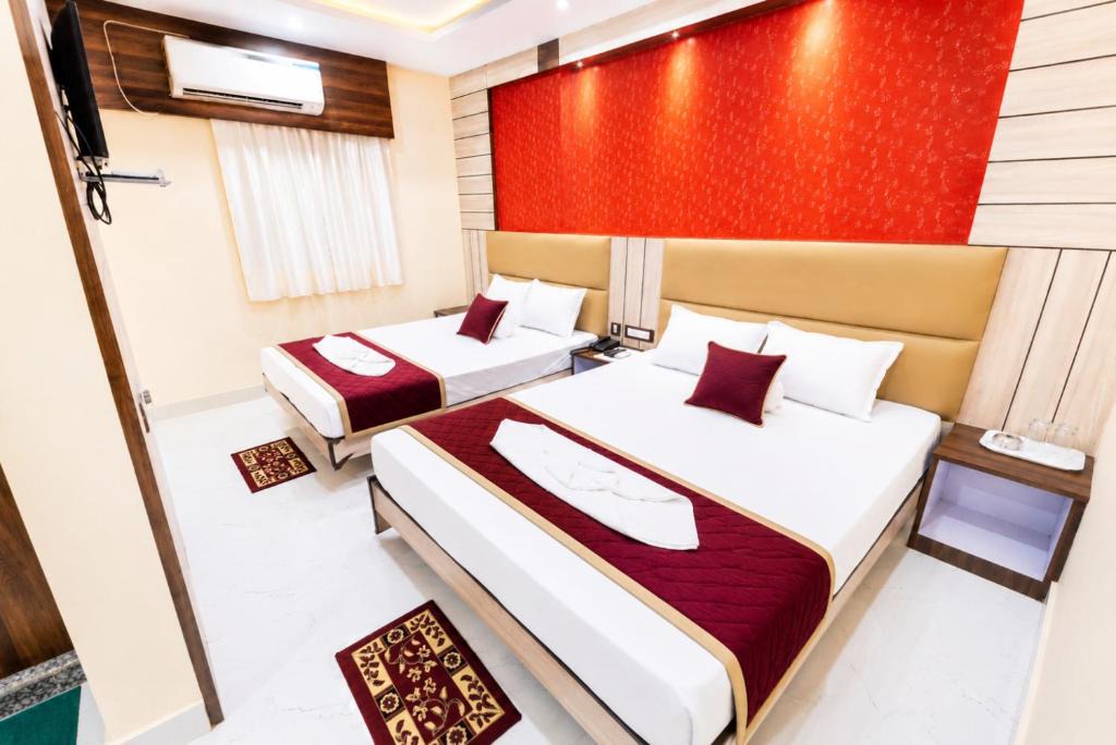 Digha Hotel | HOTEL NEW SIGNATURE INN NEW DIGHA হোটেল নিউ সিগনেচার ইন নিউ দিঘা Near Sea Beach and Lake View Room - All-Room-Attached-Balcony-and-fully-air-conditioned-hotel with- Lift- Wi-fi-Restaurant-Parking-facility- Best Hotel in Digha