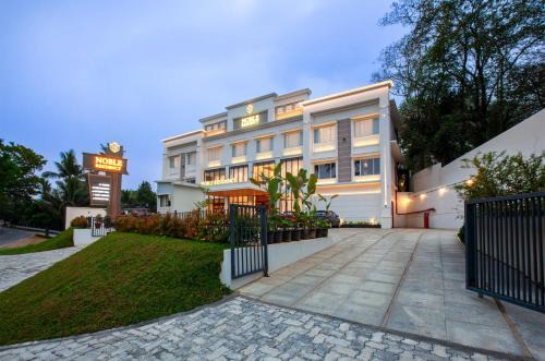 Kothamangalam Hotel | Hotel Noble Residency