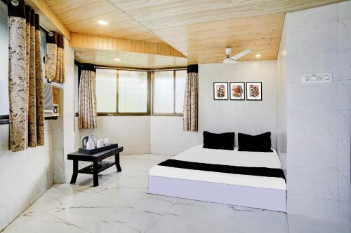 Amarnath Hotel | Hotel O Ambedkar Chowk Ulhasnagar