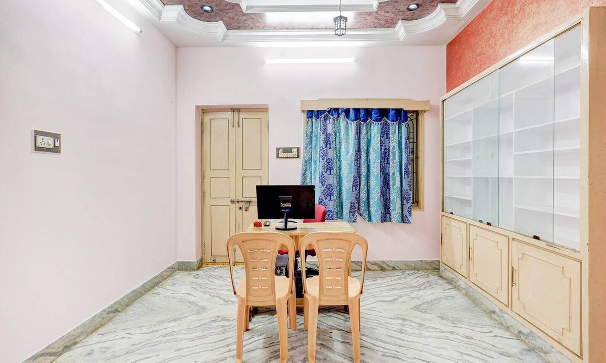 Vijayawada House | Hotel O Buckingham Canal Vijayawada