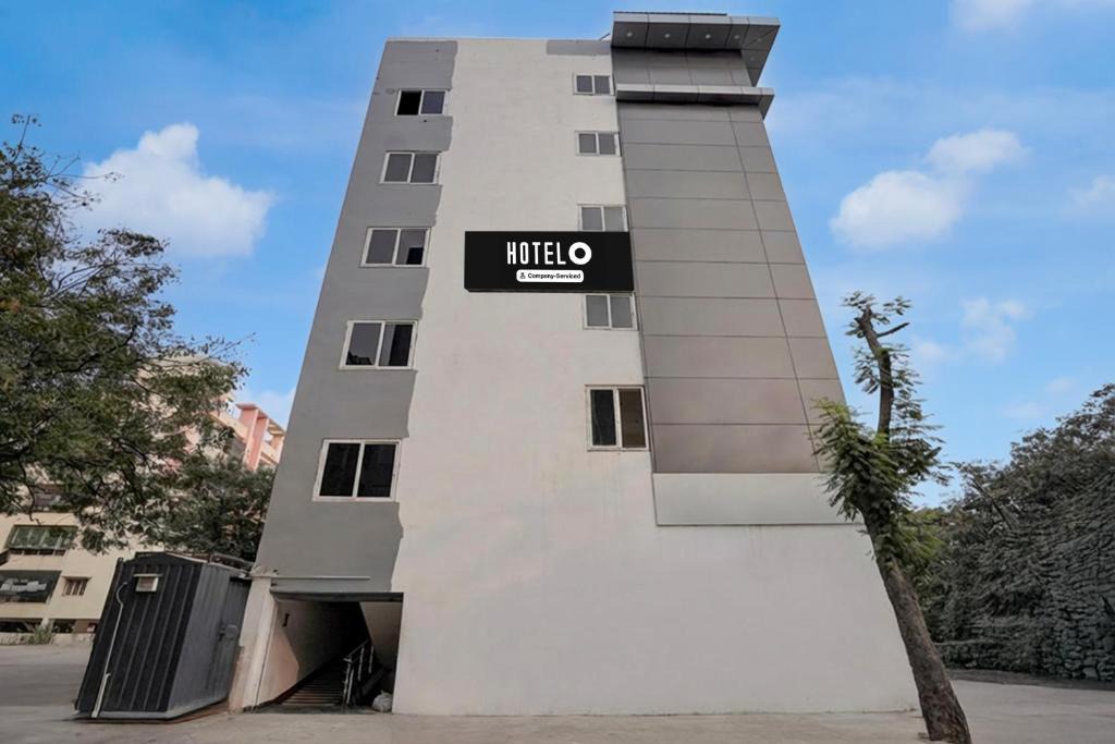 Medchal Hotel | Hotel O Kompally City Mall Formerly Sriman Stay Inn