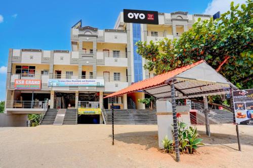 Vayalipad Hotel | HOTEL O KSR GRAND
