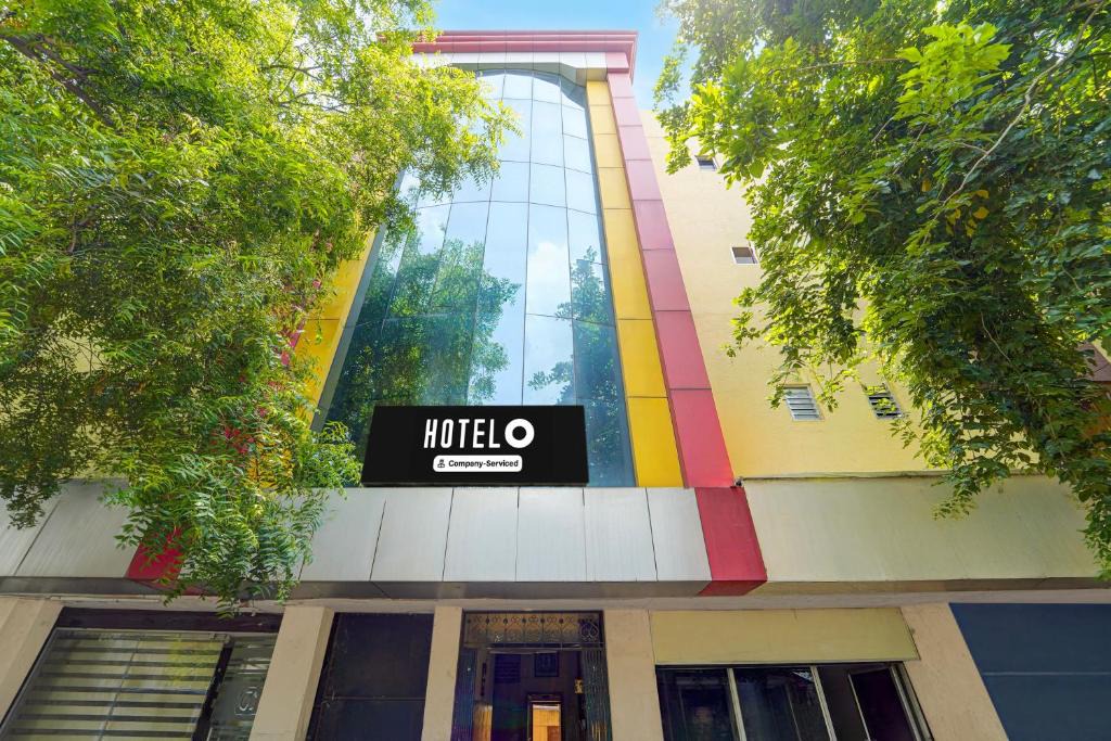 Madurai Hotel | Hotel O Madurai Railway Station Formerly Gowsika Residency
