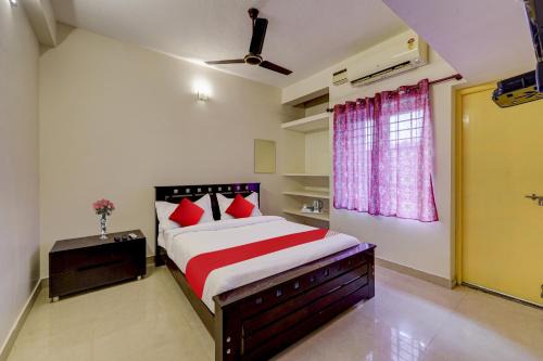 Tambaram Hotel | Hotel O Senthamizh Residency