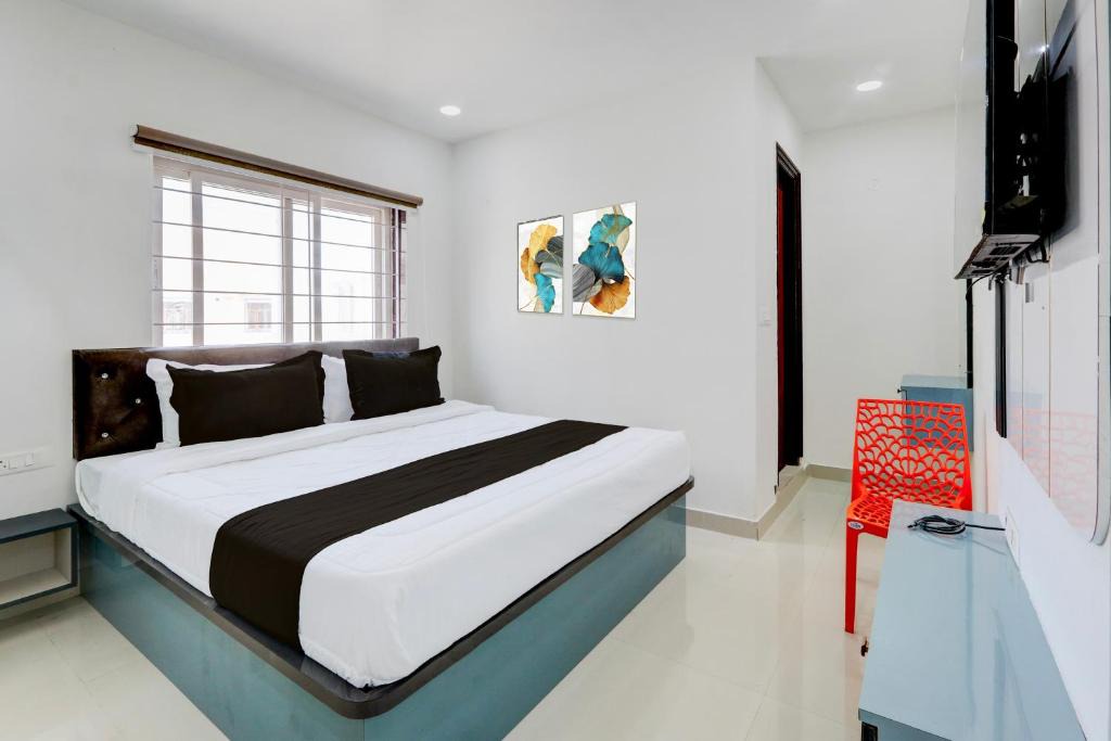 Warangal Hotel | Hotel O Viraj Luxury Stay