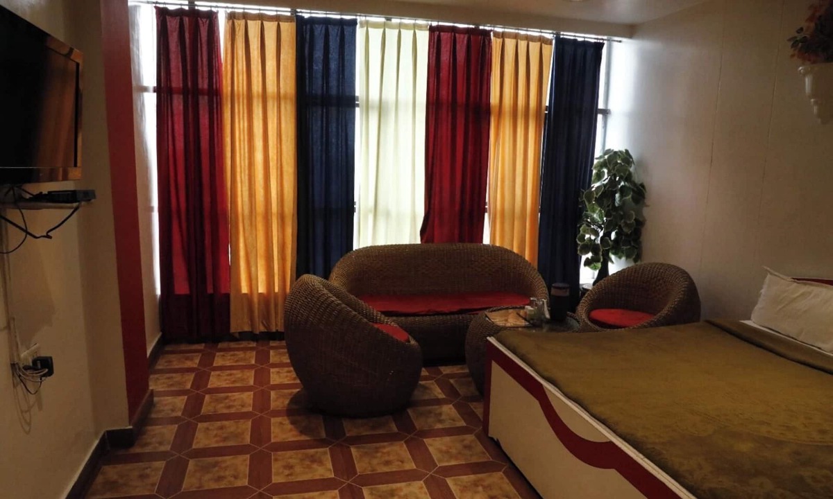 Bharatpur Hotel | Hotel Om Complex
