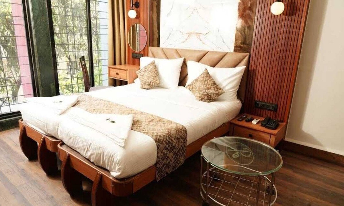 Central Pune Hotel | HOTEL PADMAKRISHNA