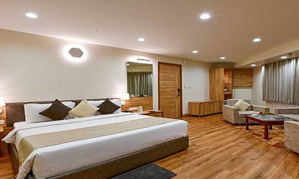 Vastrapur Hotel | Hotel Page One