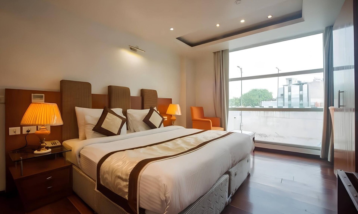 Paharganj Hotel | HOTEL PALM D'OR