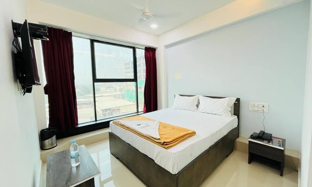 Surat Hotel | Hotel Pleasure