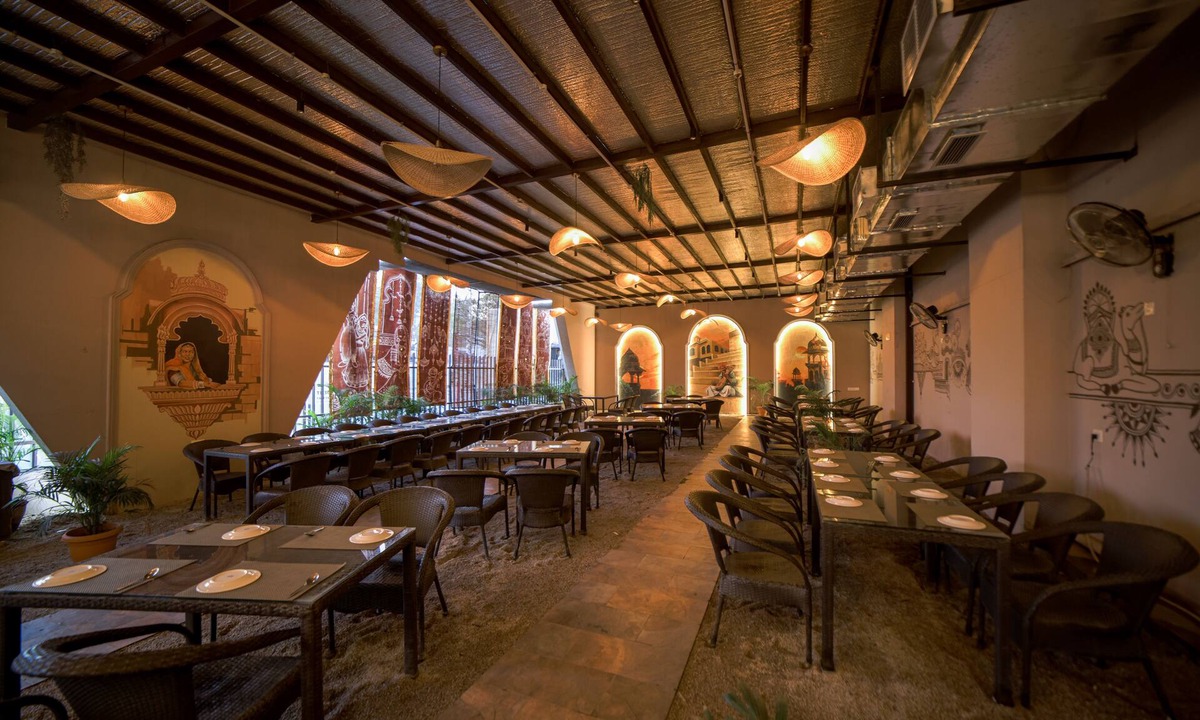 Jalgaon Hotel | Hotel President Cottage Resort