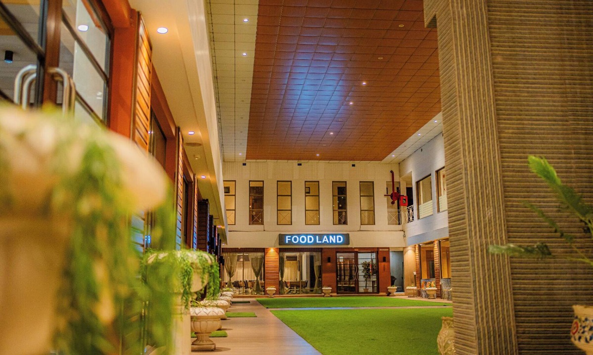 Bhuj Hotel | Hotel Prince