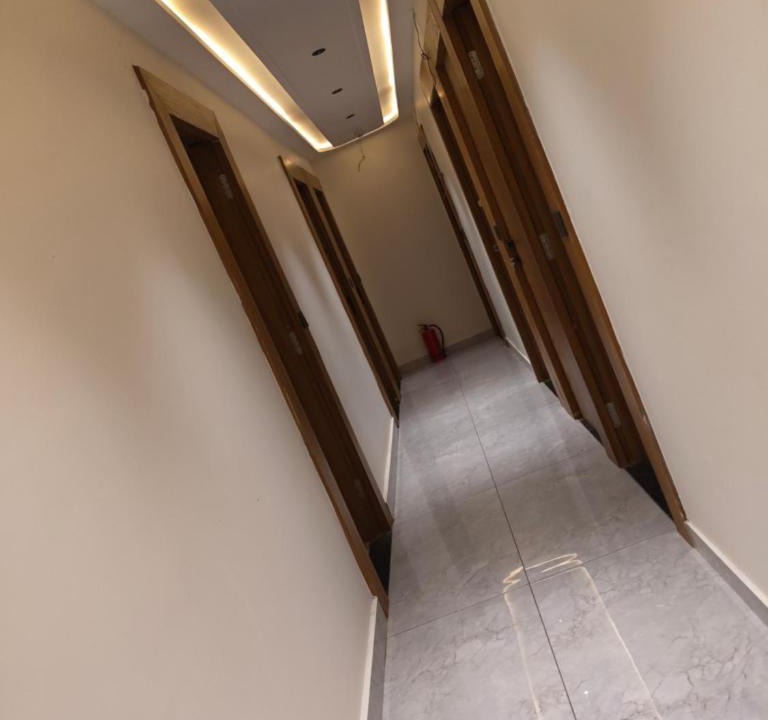 Gandhinagar Hotel | Hotel Raddizone